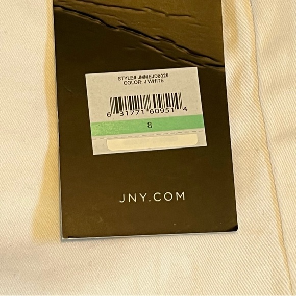 Jones New York Shorts Womens 8 White Denim Bleecker Cruise Secret Slimming NEW - Picture 6 of 12